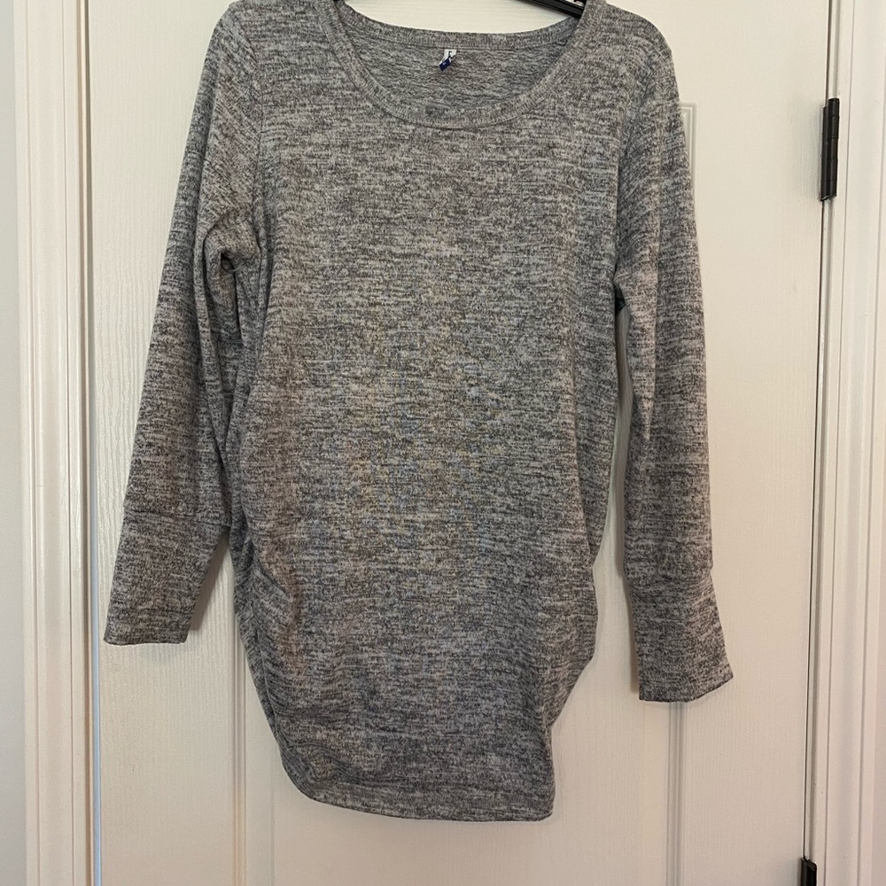 3/$20!!👶🏼 Planet motherhood top